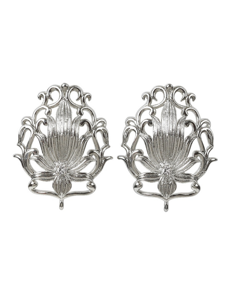 Lotus Stud Earrings Silver