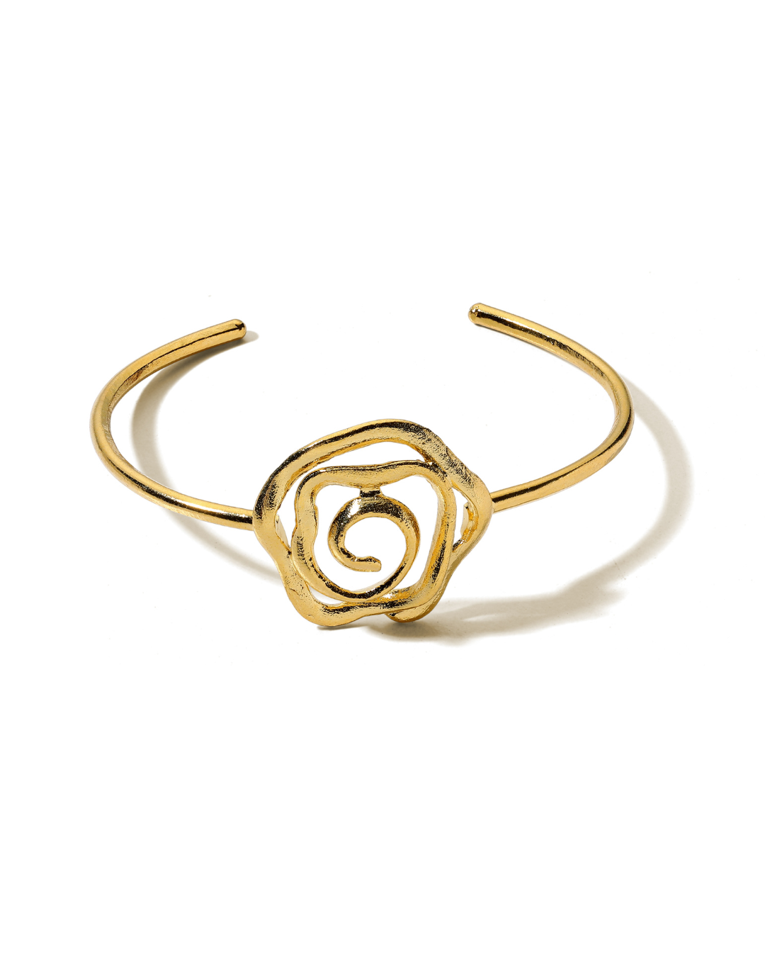 Delicate gold floral bracelet for women