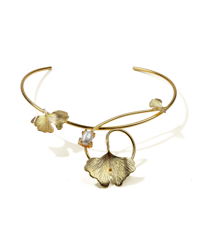 Elegant twisted pearl necklace for women