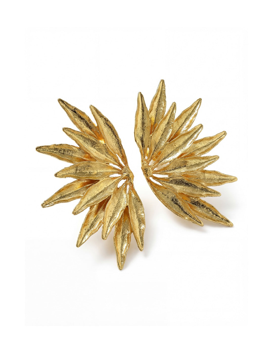 Lightweight statement floral earrings