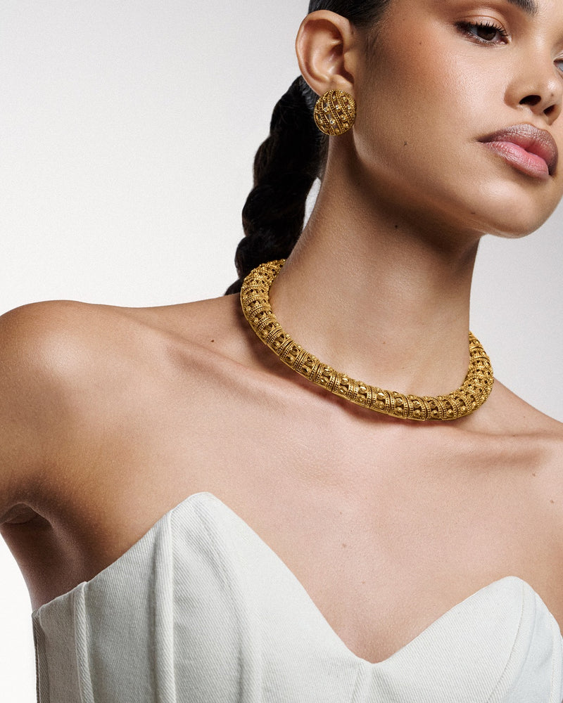 24K gold-plated dome earring and collar necklace set