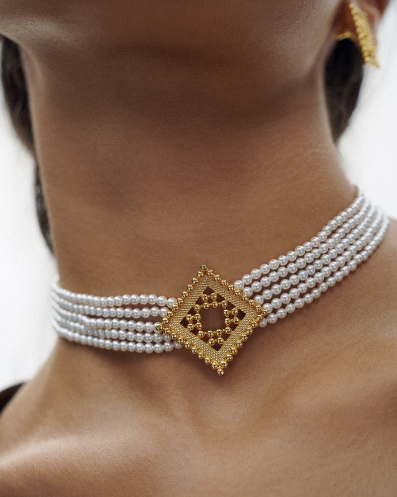 Ravi Pearl Choker
