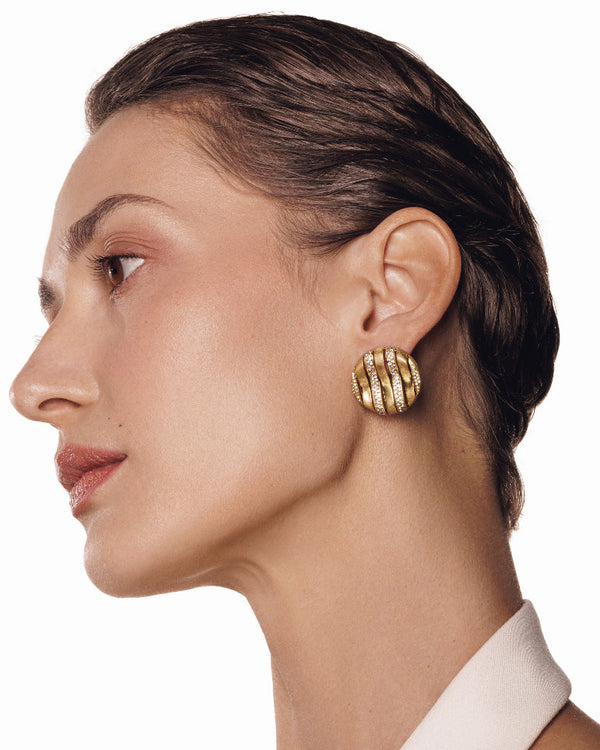 Elegant round gold earrings with textured design