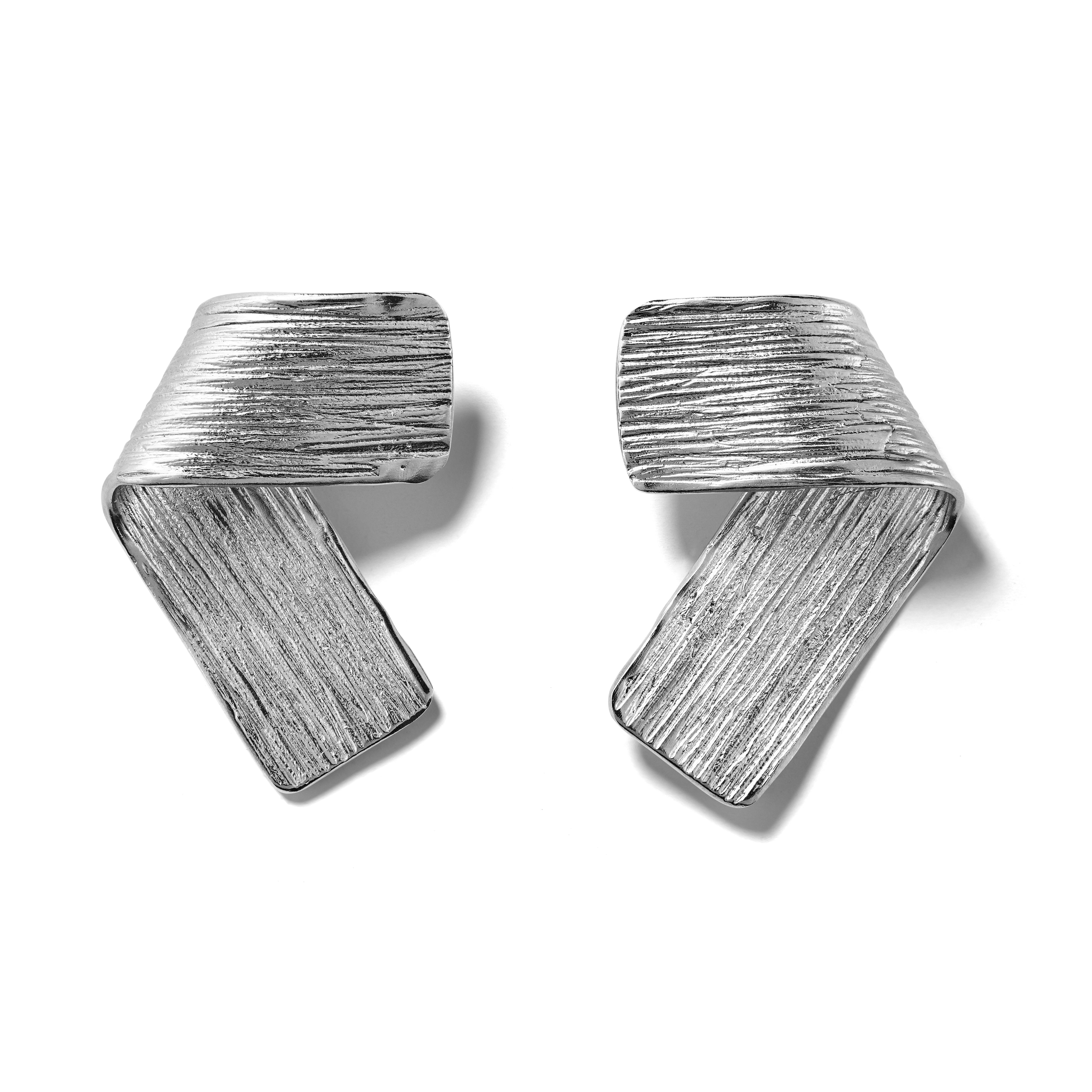 Lynyer statement earrings gold tree nature silver 