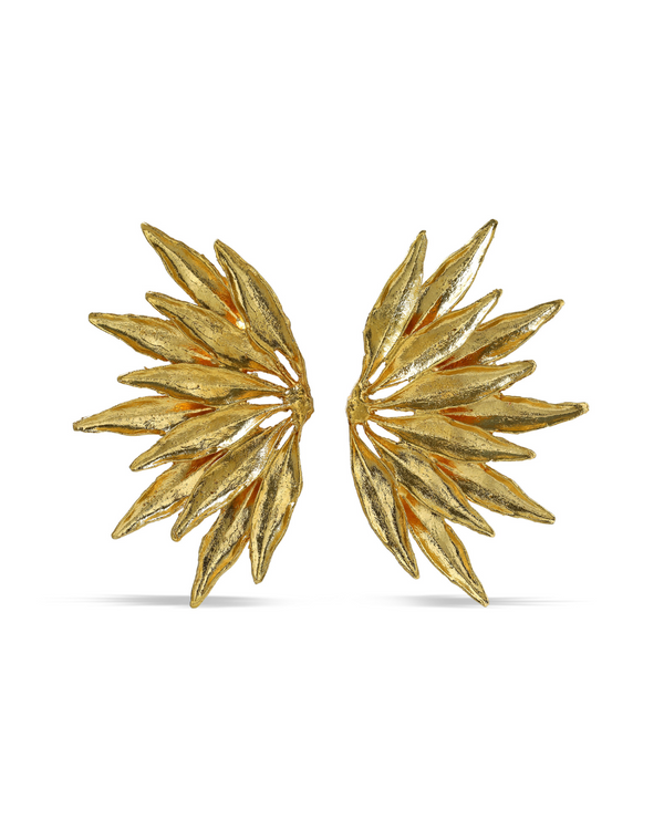 Lightweight statement floral earrings