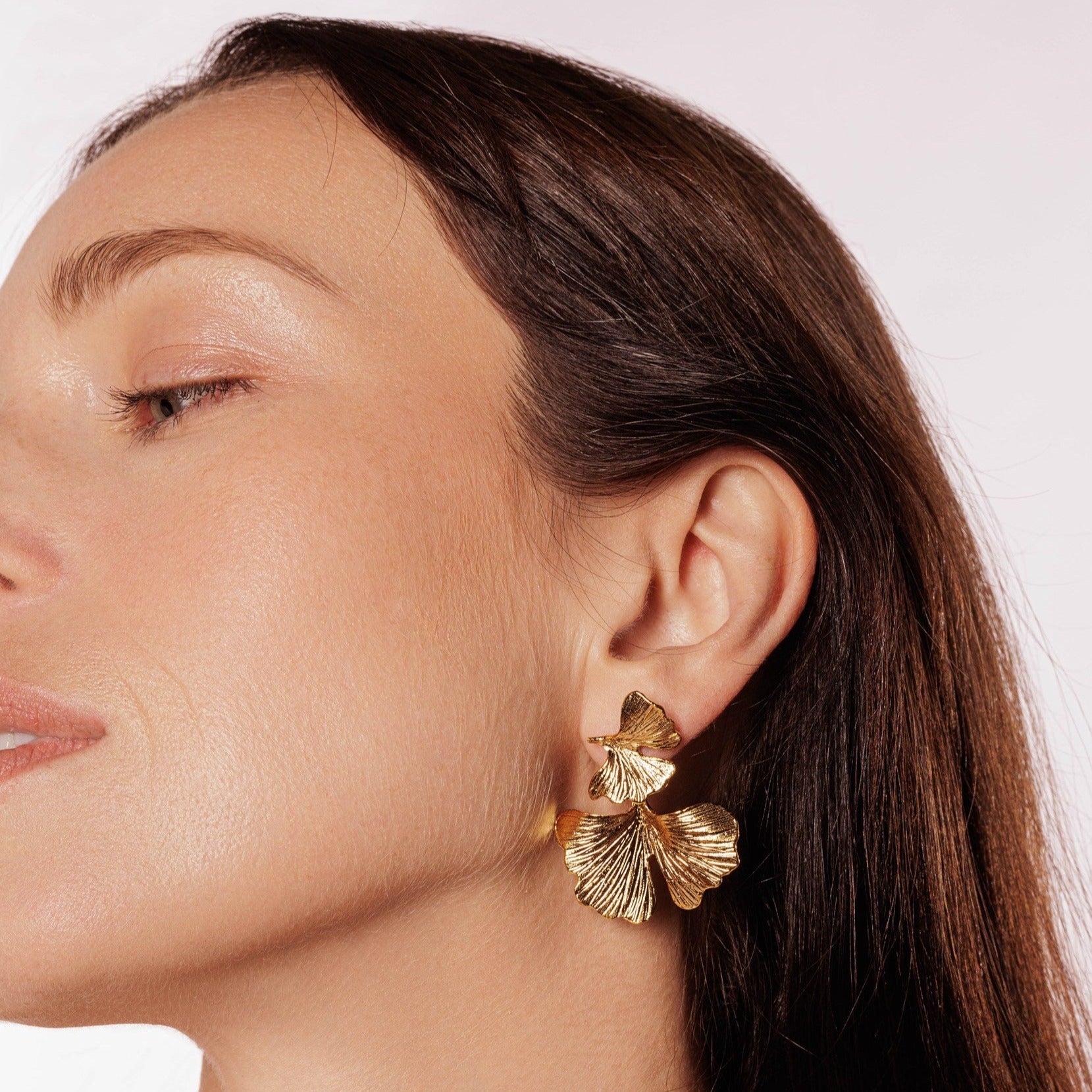 Floral Earrings lynyer gold plated nature inspired handmade