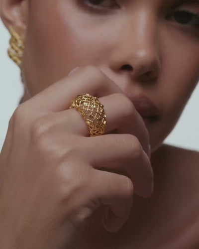 Woven handmade gold necklace, ring and earrings