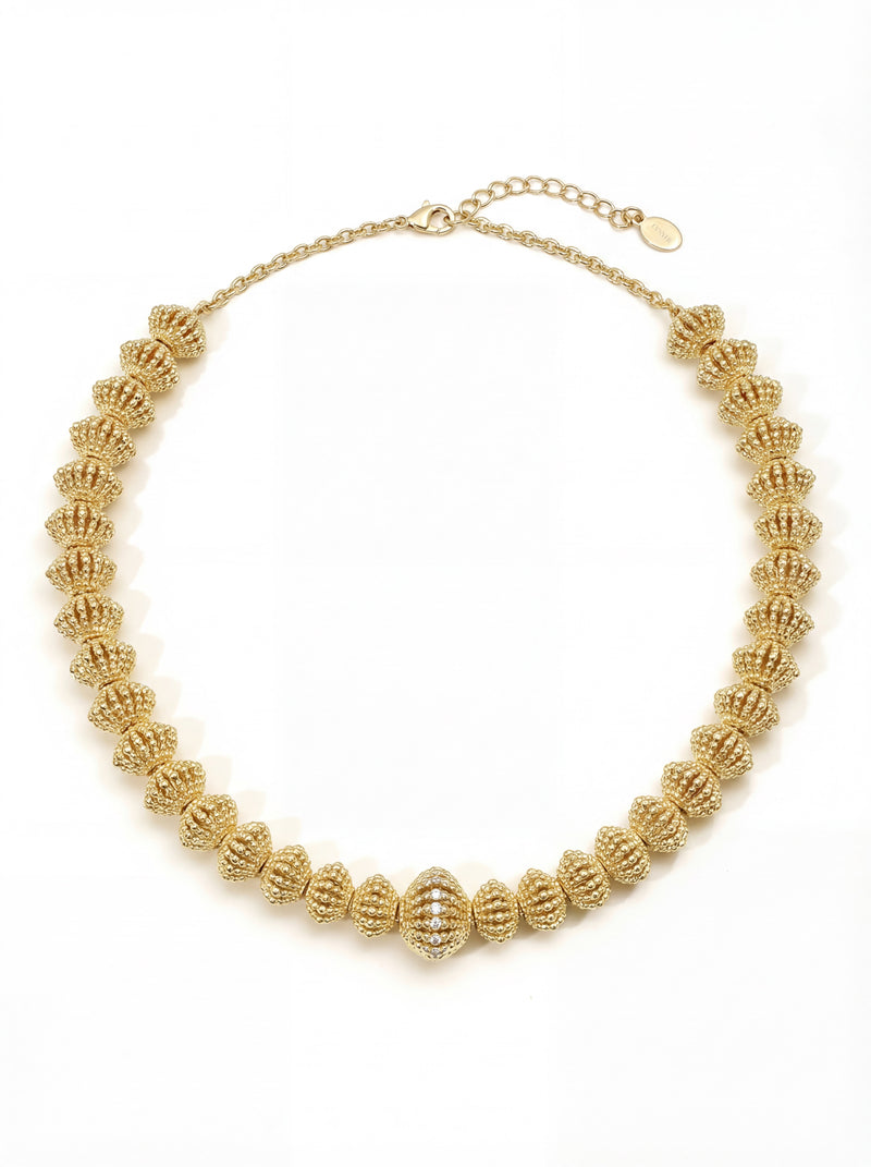 Celestial-inspired gold-plated set  for everyday elegance