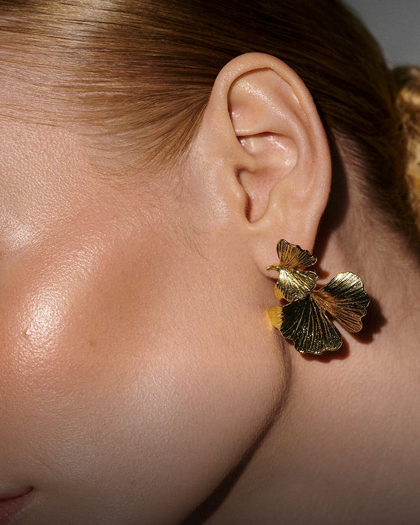 Lightweight floral earrings for everyday wear