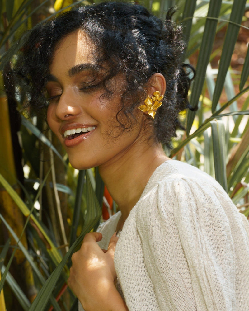  lynyer lynyer big earrings earcuff gold flower blossom jewellery earrings statment jewelry