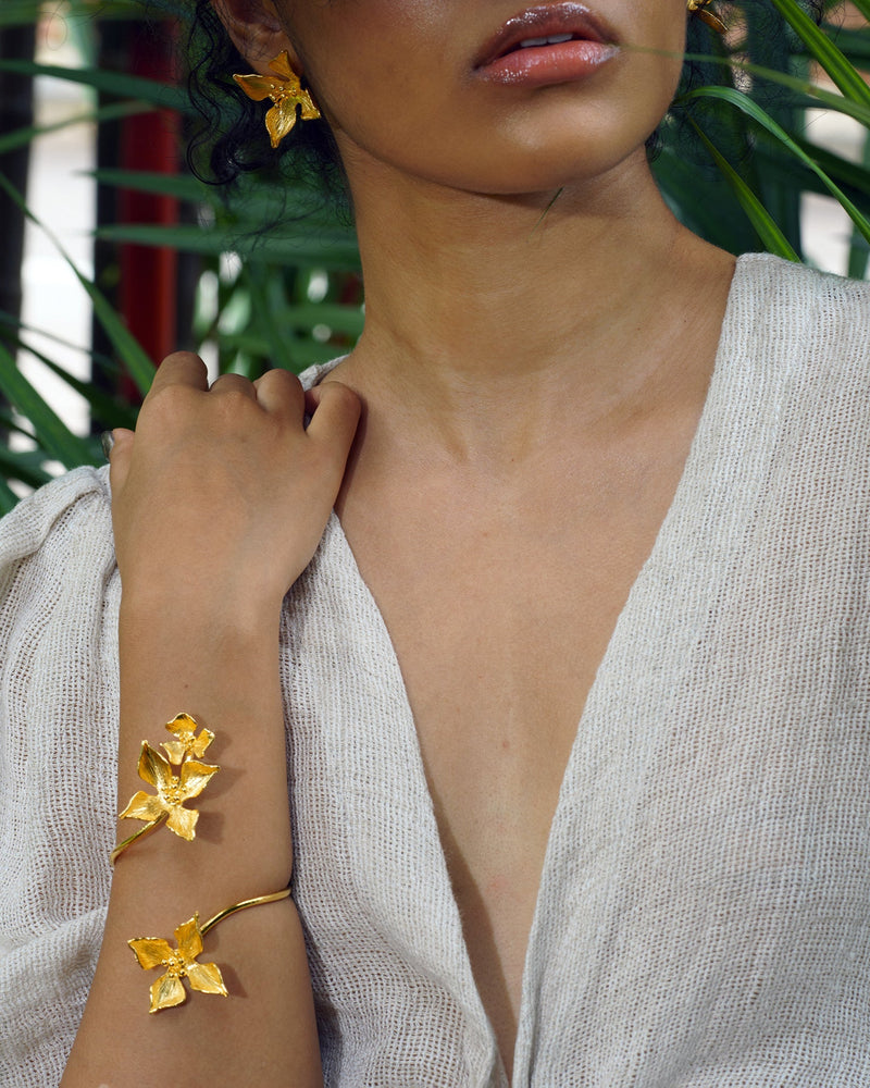 Blossom statement cuff with secure fit