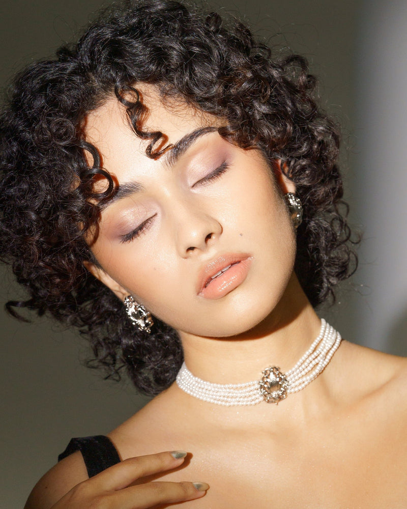 silver pendant white pearl choker freshwater pearl jewellery lynyer jaipur handmade